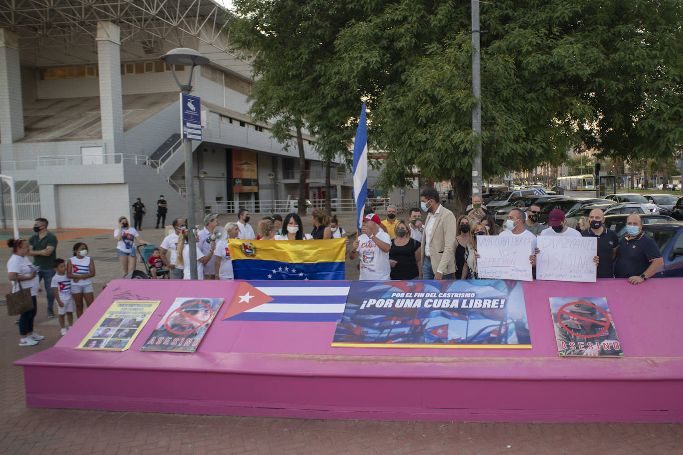 Fotos: Apoyo al pueblo cubano