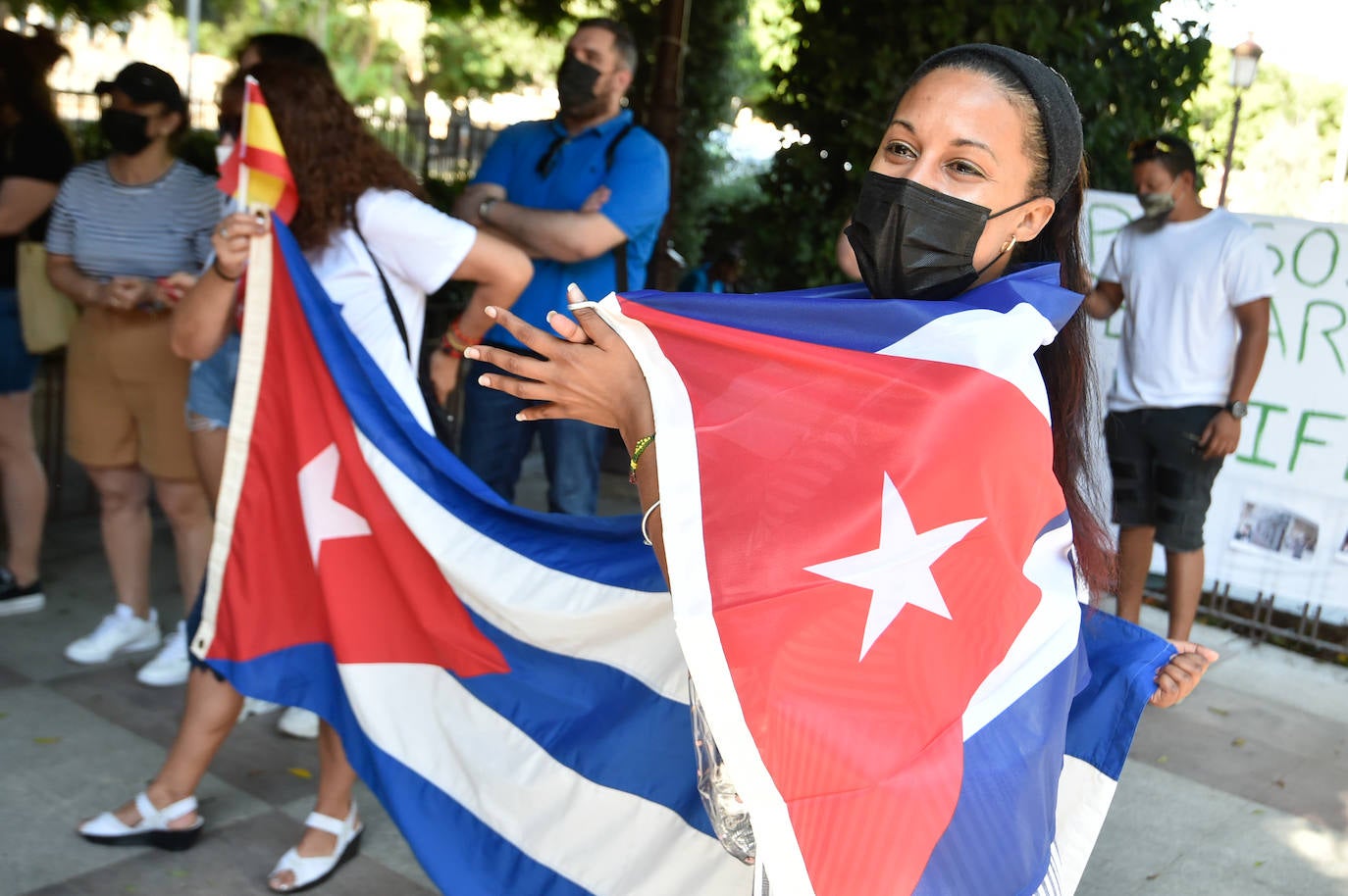 Fotos: Concentración en Murcia en contra del régimen castrista