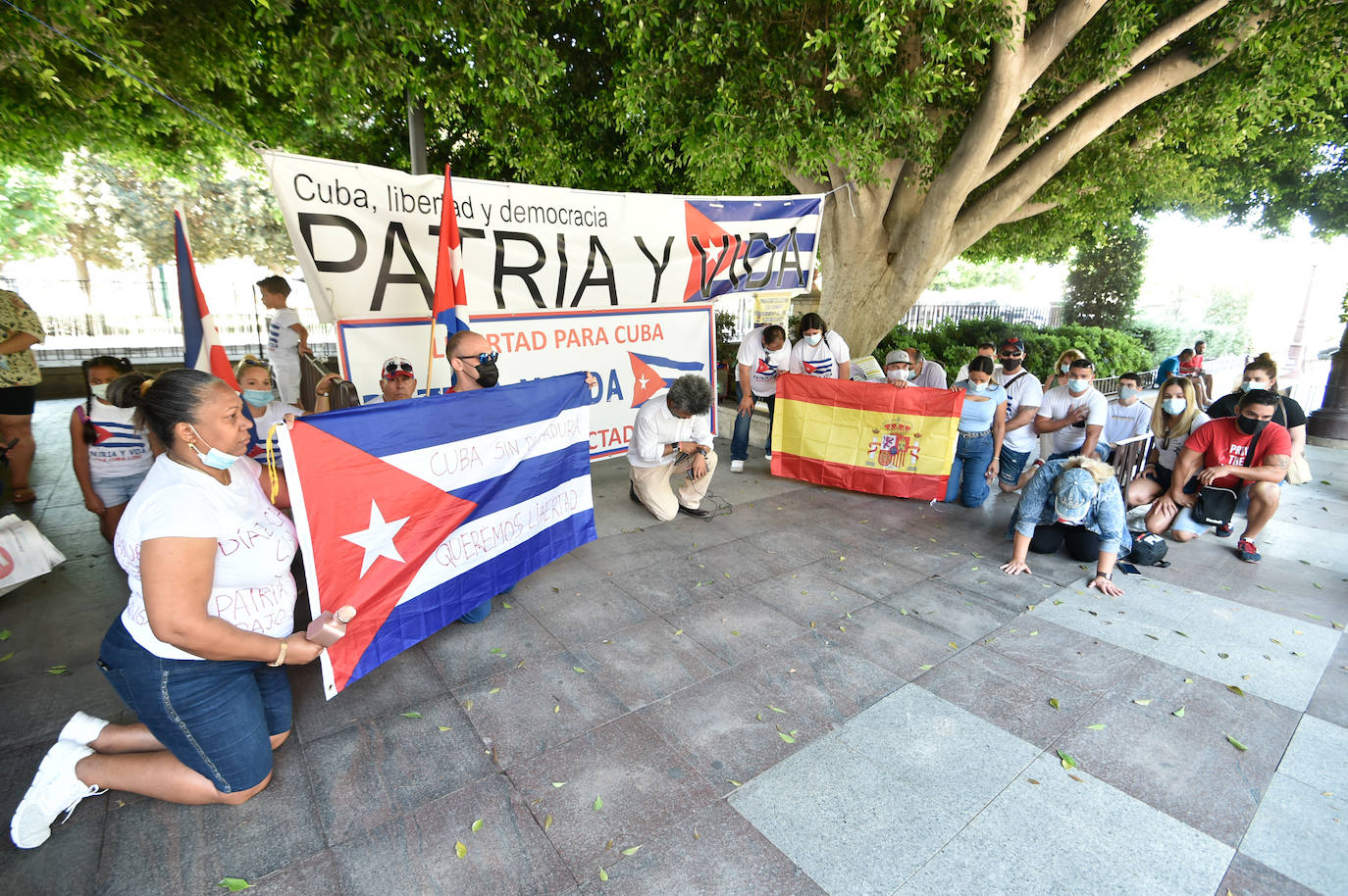 Fotos: Concentración en Murcia en contra del régimen castrista