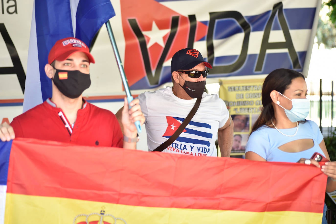 Fotos: Concentración en Murcia en contra del régimen castrista