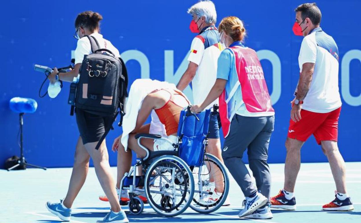 El calor aparta a Badosa de la lucha por las medallas