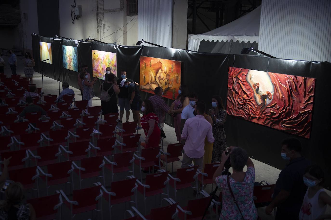 Fotos: Arte para engalanar el nuevo escenario del Cante de las Minas