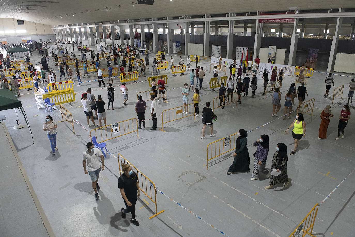 Fotos: Vacuna contra la Covid-19 en Torre Pacheco