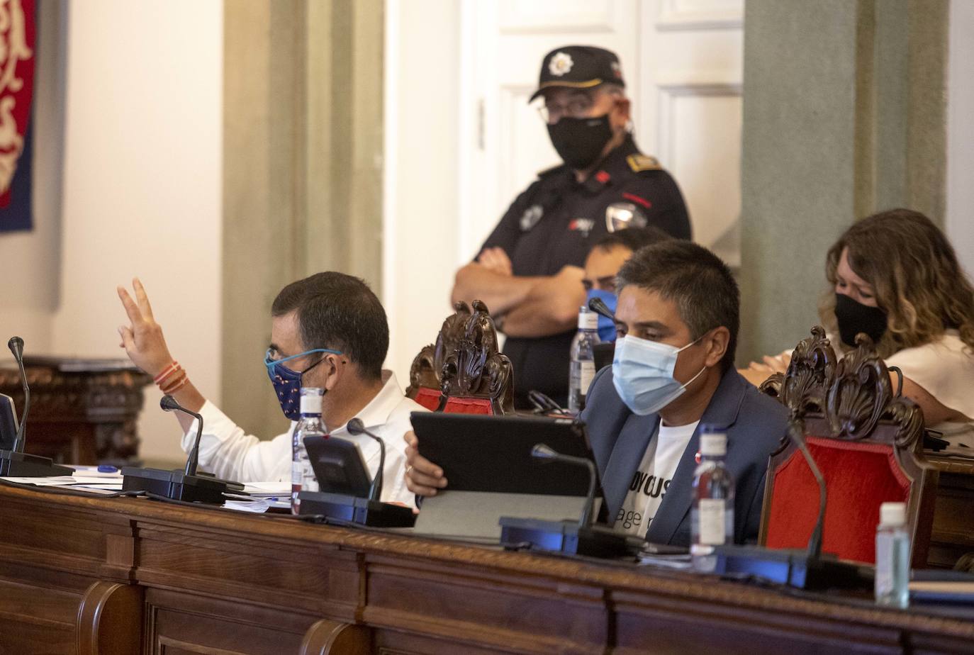 Fotos: El Pleno de Cartagena exige a Vélez un debate inmediato y abierto sobre la ubicación del Centro de Extranjeros