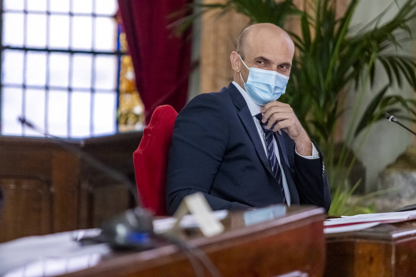 Fotos: El Pleno de Murcia pide mantener el servicio de Cercanías con la abstención del PSOE