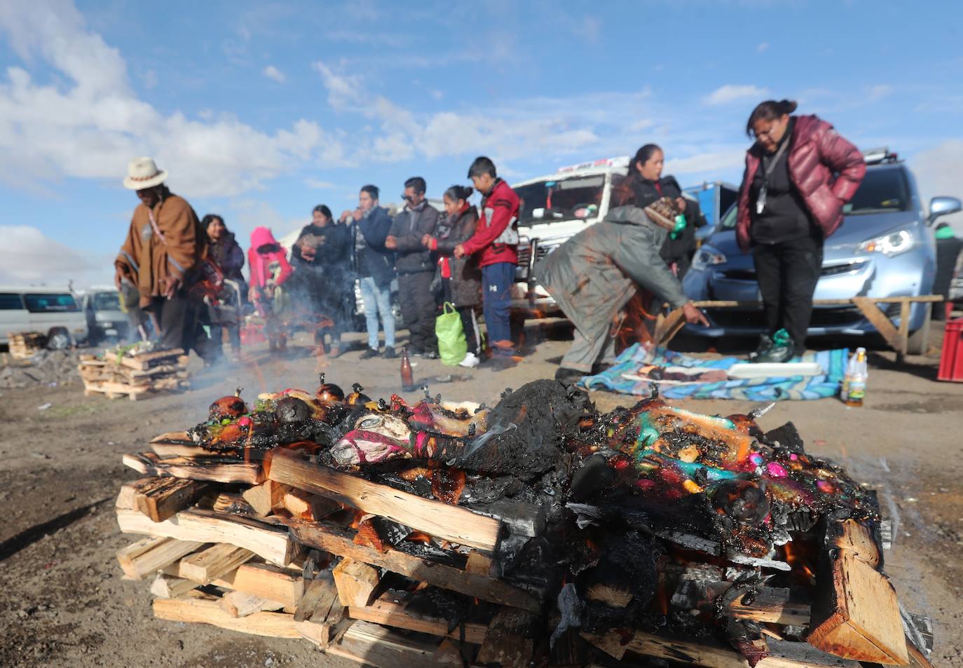 Fotos: Canto de agradecimiento a la Madre Tierra