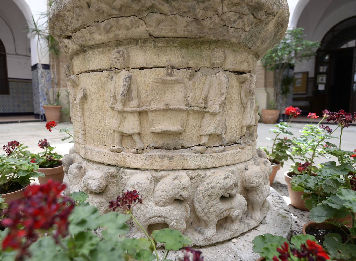 Fotos: Cuadros de Vicente Inglés en el IES Cascales