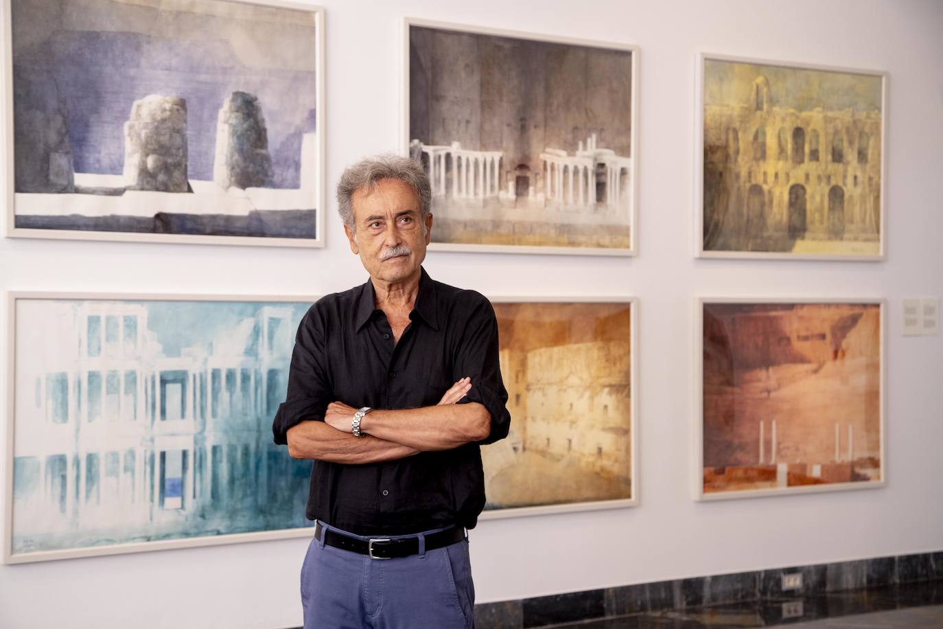 Fotos: Pedro Cano presenta &#039;Teatros&#039;, su última exposición en Cartagena