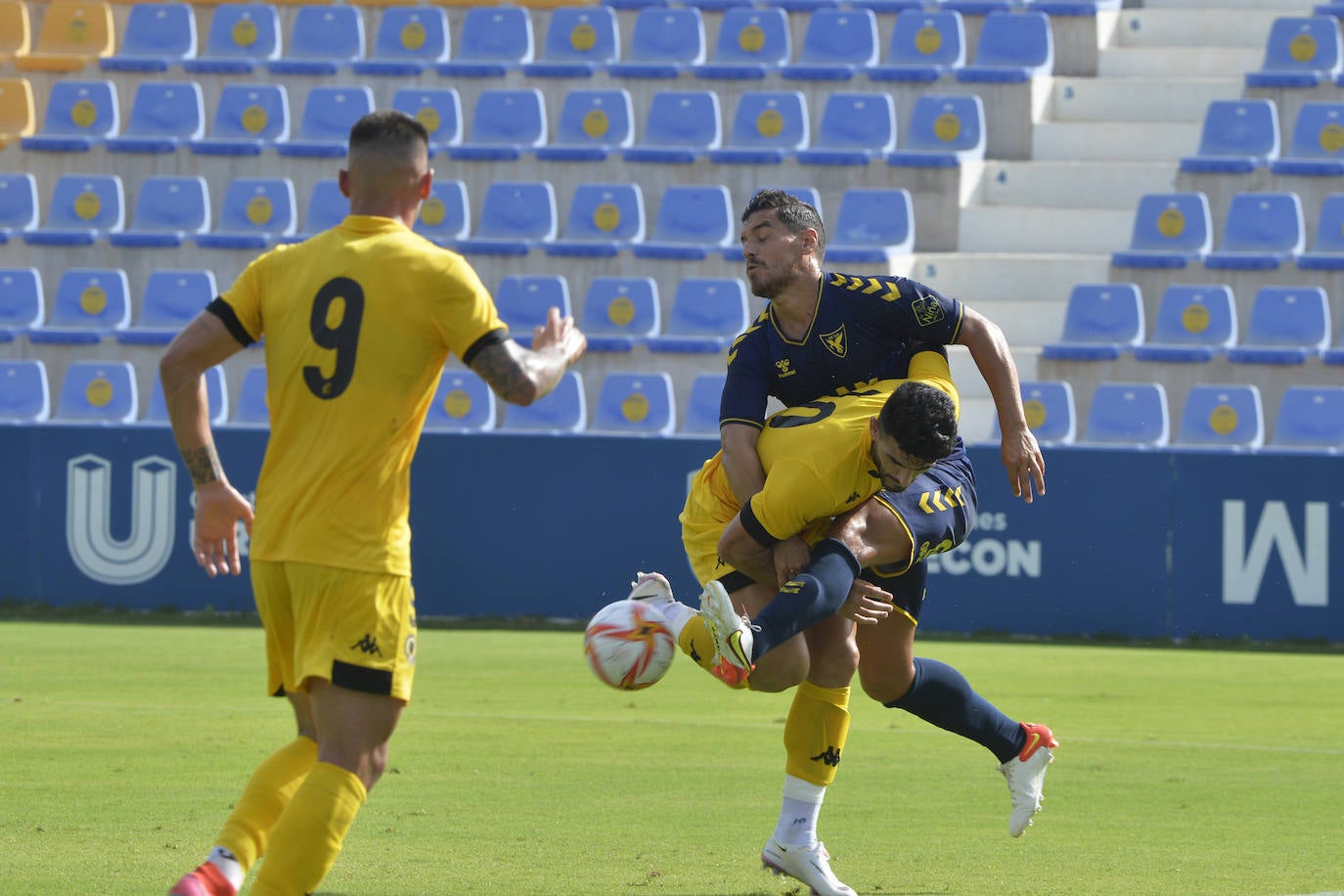 Fotos: El empate del UCAM CF ante el Hércules, en imágenes