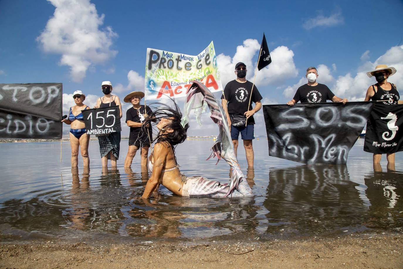 Fotos: Nueva protesta reivindicativa por el «ecocidio» del Mar Menor