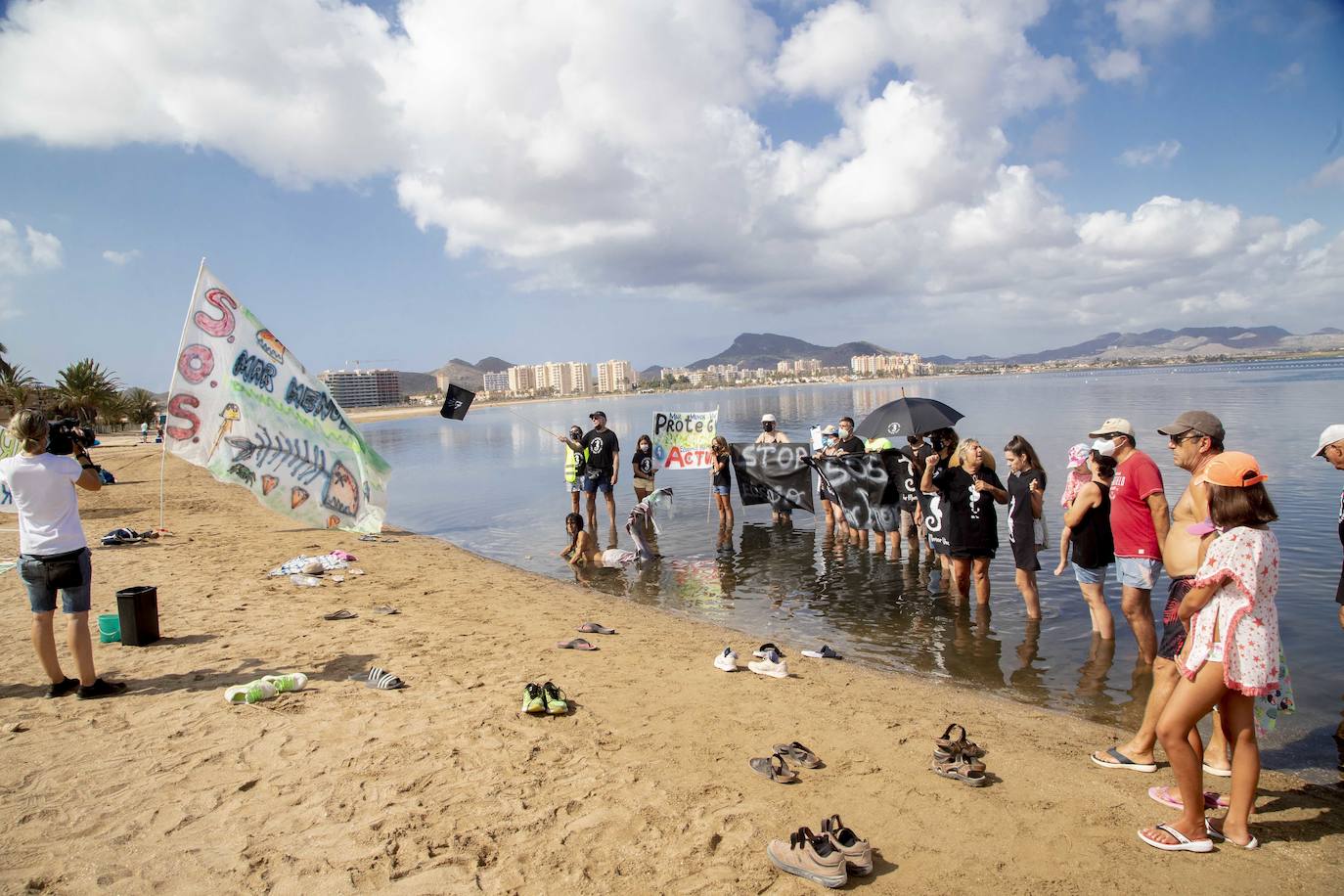 Fotos: Nueva protesta reivindicativa por el «ecocidio» del Mar Menor