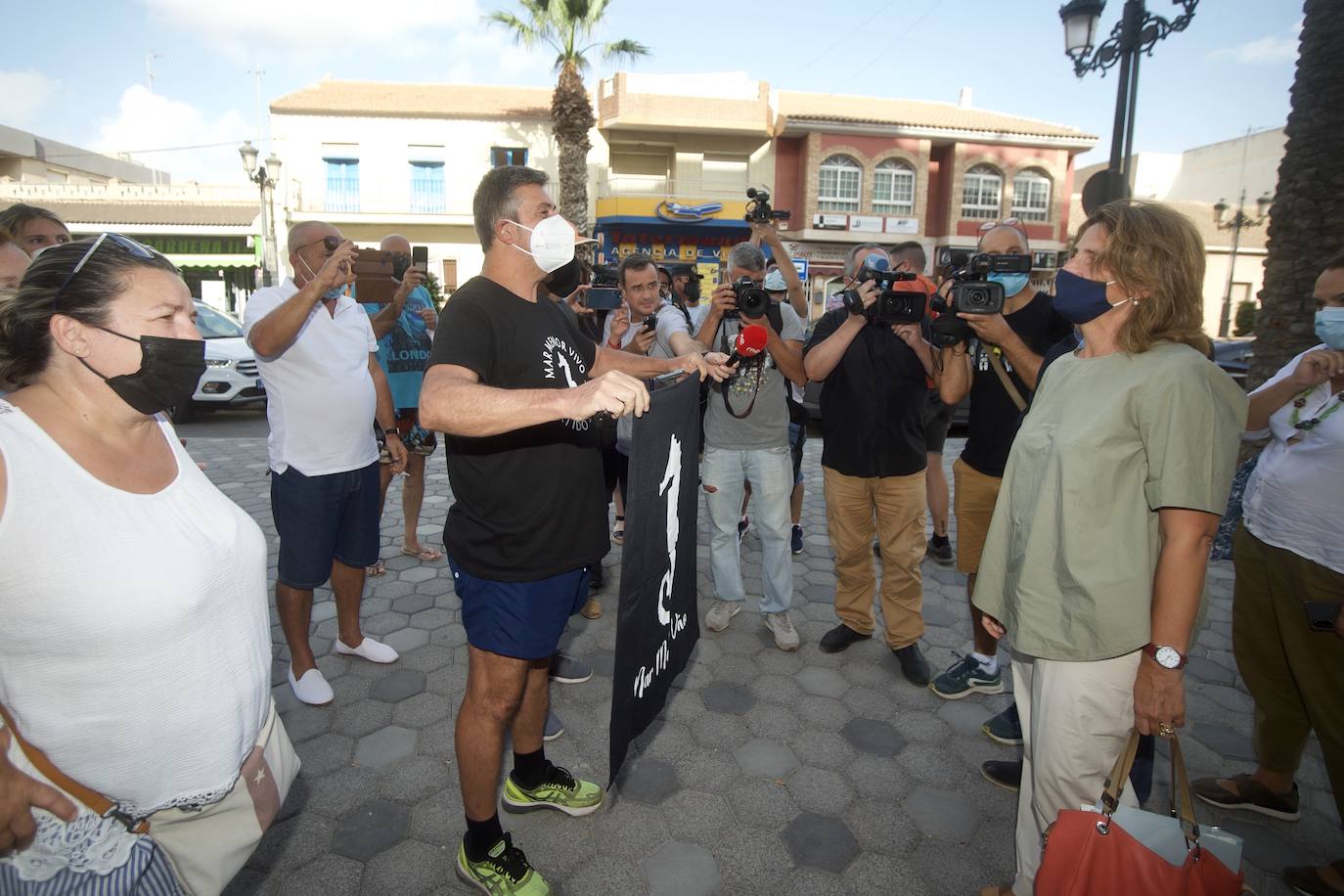 Fotos: La ministra Teresa Ribera visita el Mar Menor
