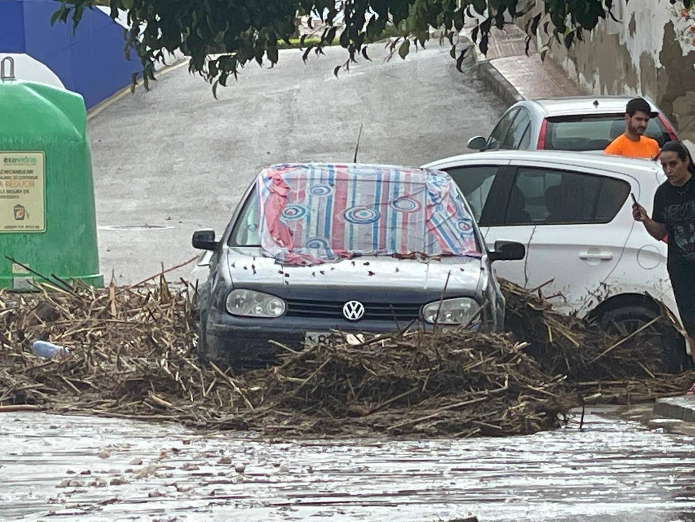 Fotos: La lluvia torrencial desborda calles y ramblas en Águilas