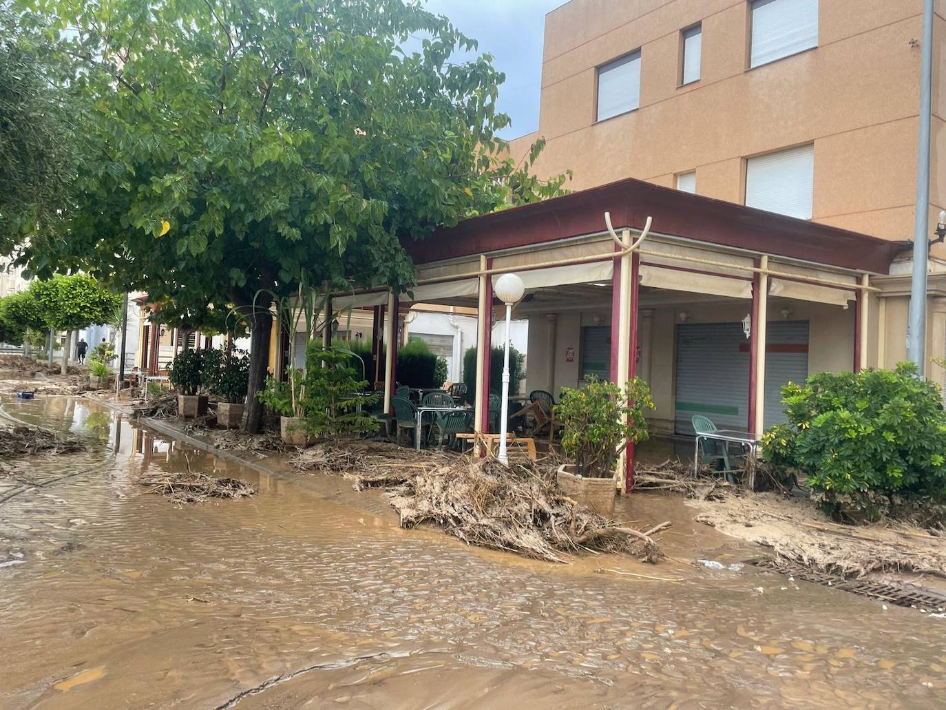 Fotos: La lluvia torrencial desborda calles y ramblas en Águilas