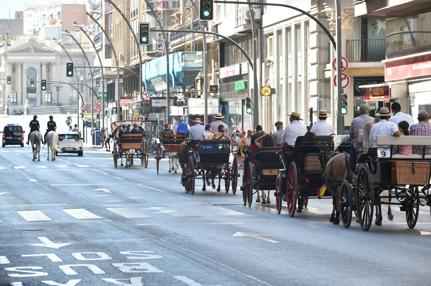Fotos: Caballos y carretas toman Murcia