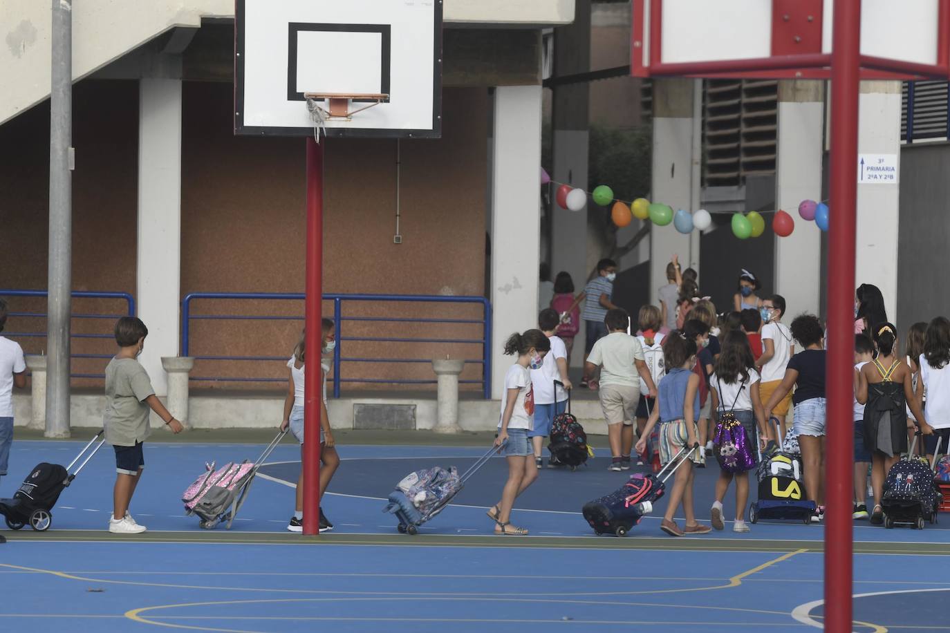 Fotos: Vuelta al cole en Cartagena