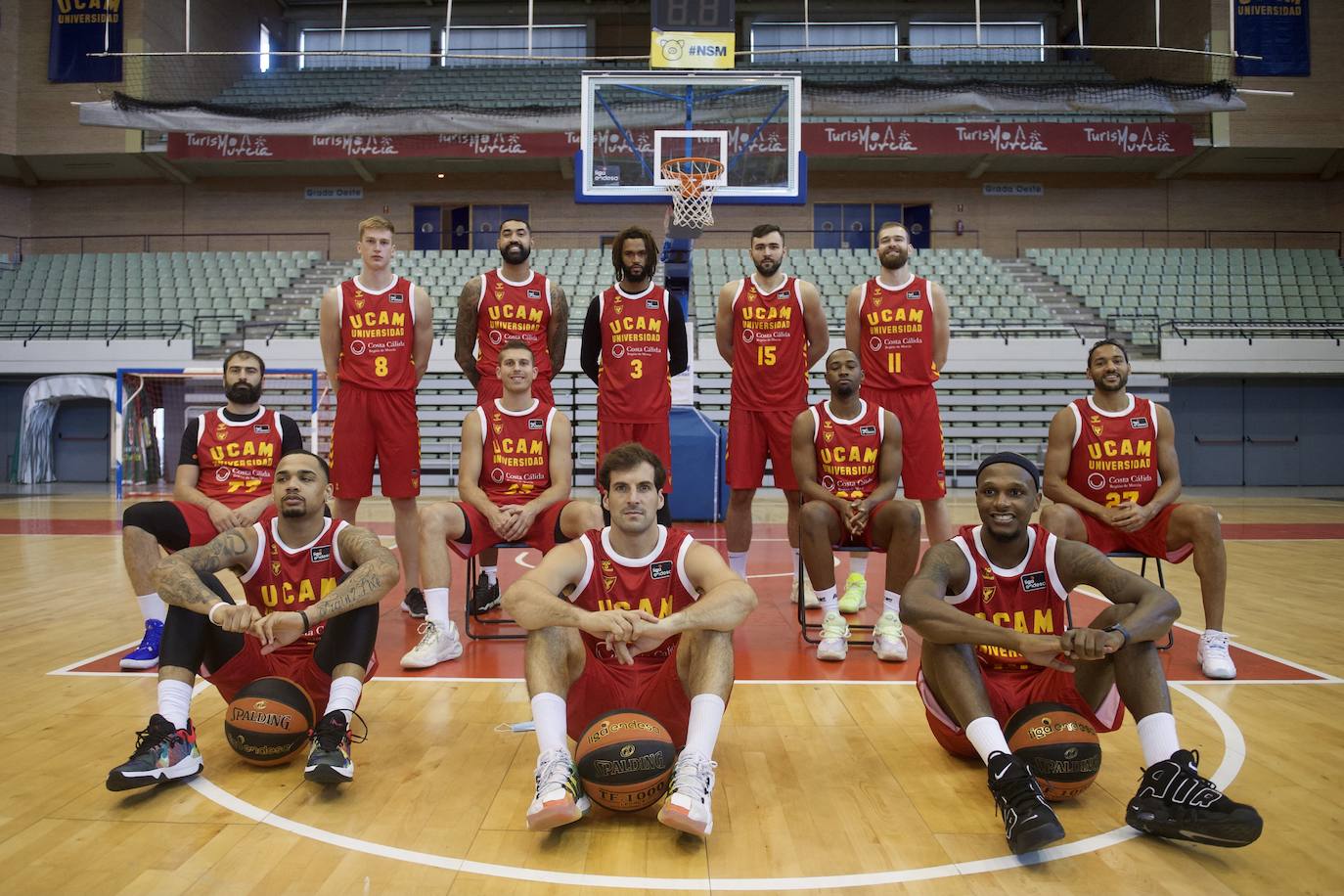 Fotos: Los jugadores del UCAM CB posan en el &#039;Media Day&#039;