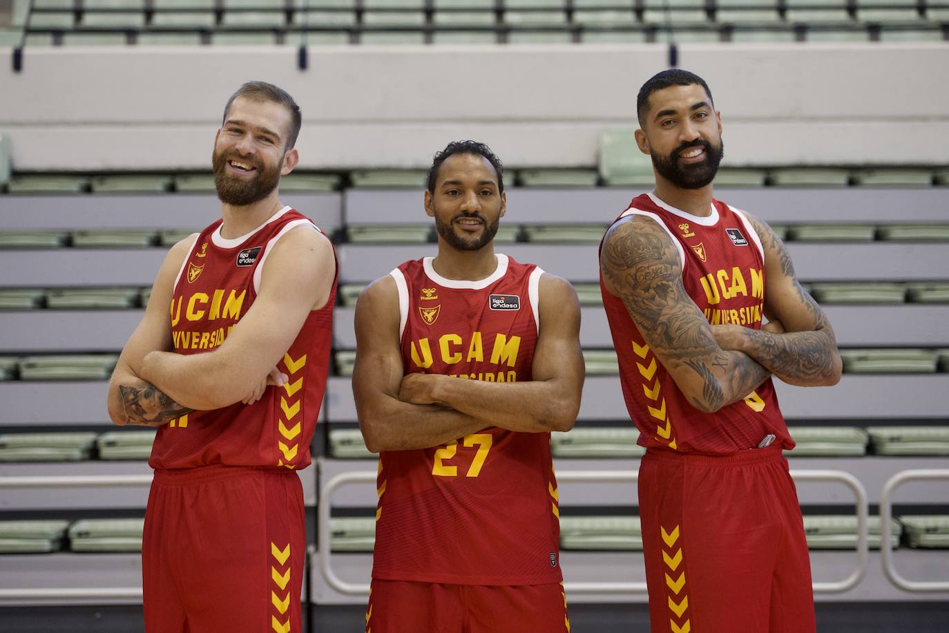 Fotos: Los jugadores del UCAM CB posan en el &#039;Media Day&#039;
