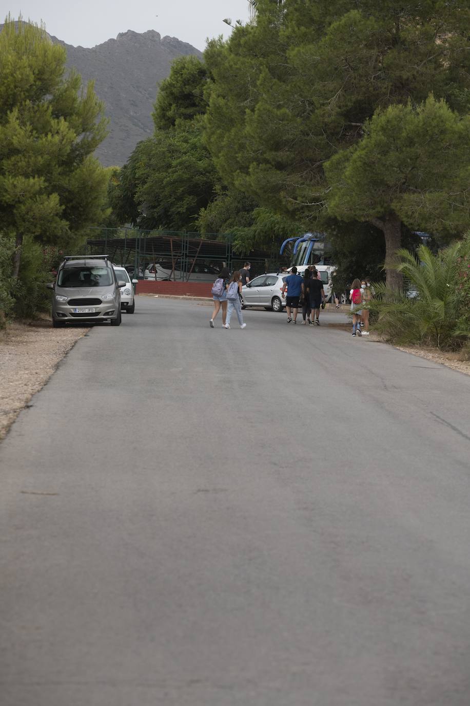 Fotos: Arrecian las quejas por la inseguridad vial en los accesos a los dos colegios de Tentegorra