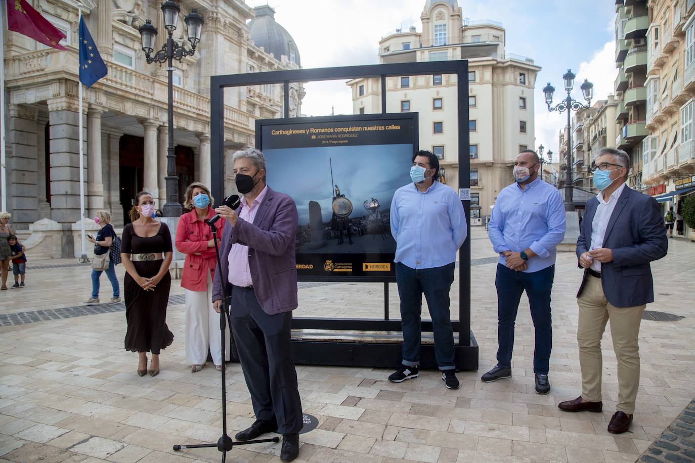Fotos: Las fiestas de Cartagena se retratan en la calle