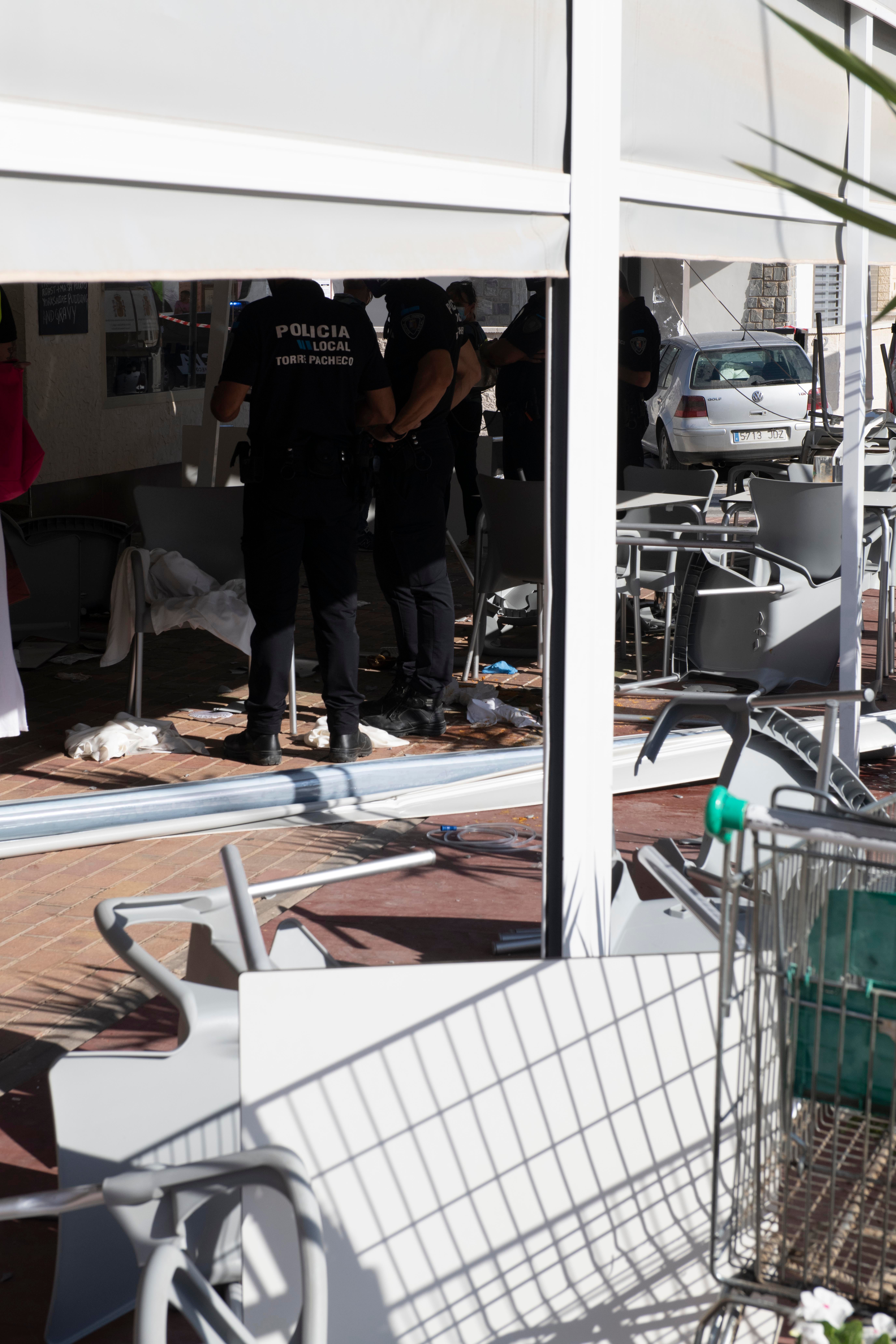 Fotos: Dos muertos en un atropello múltiple en la terraza de un bar de Torre Pacheco