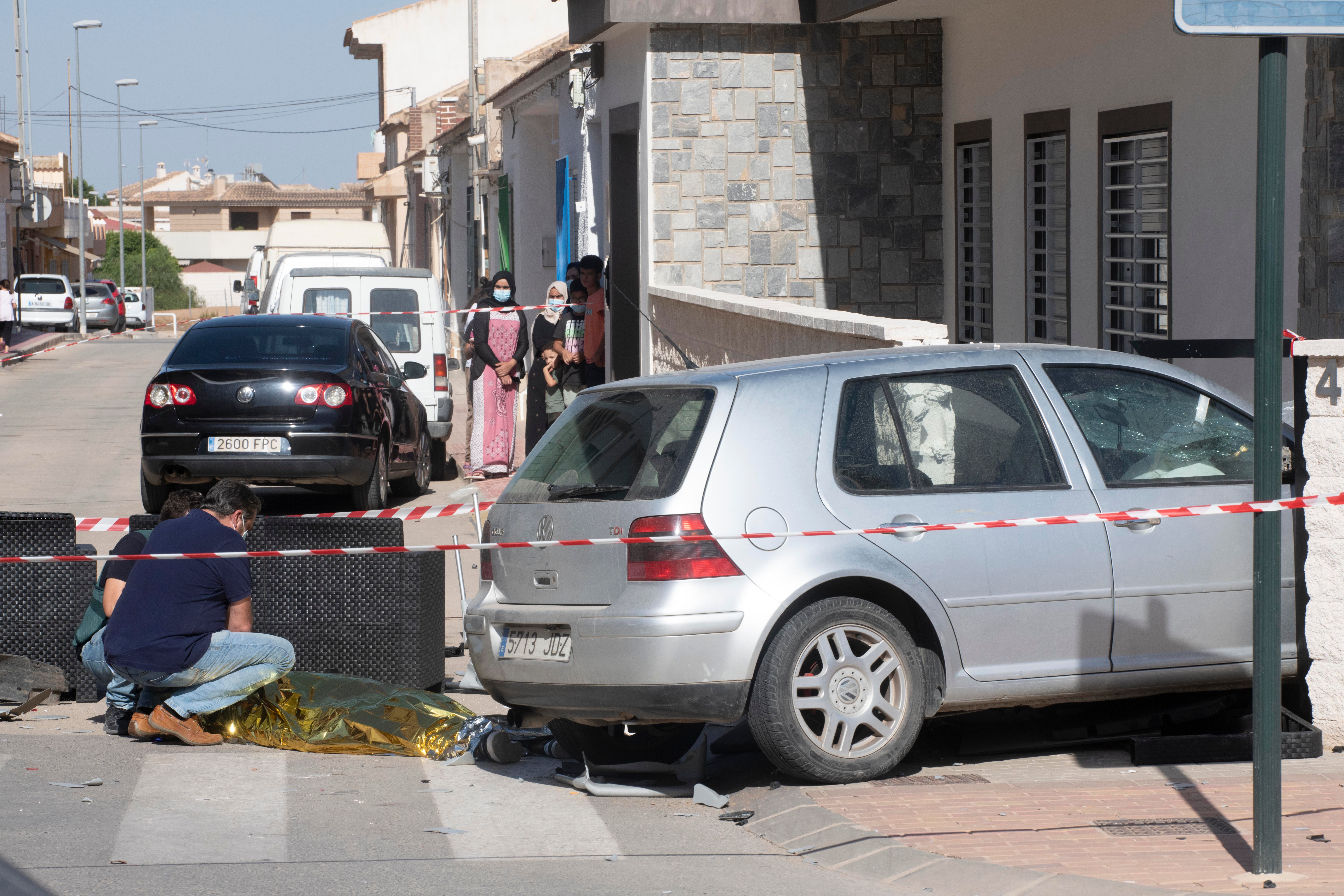 Fotos: Dos muertos en un atropello múltiple en la terraza de un bar de Torre Pacheco