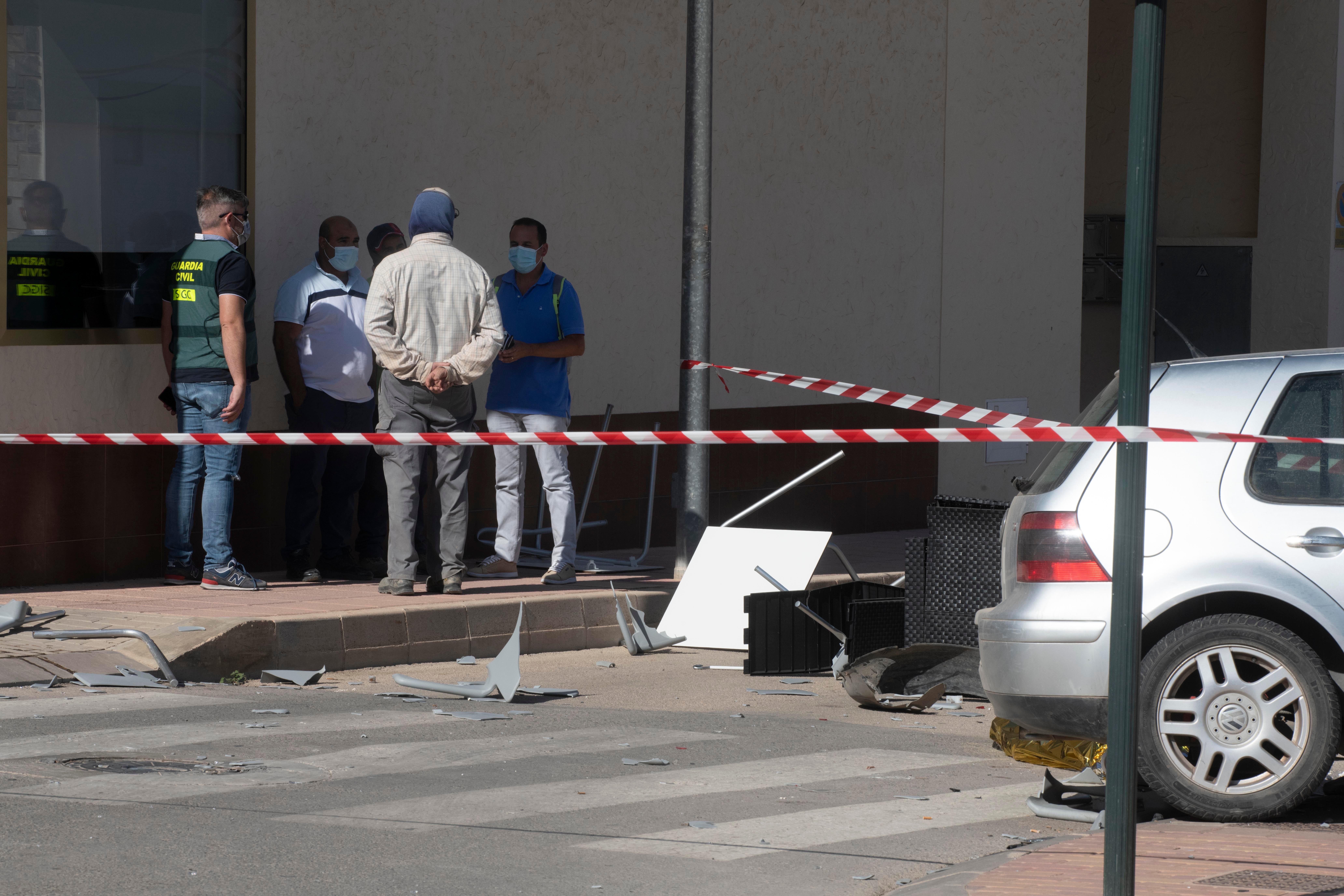 Fotos: Dos muertos en un atropello múltiple en la terraza de un bar de Torre Pacheco