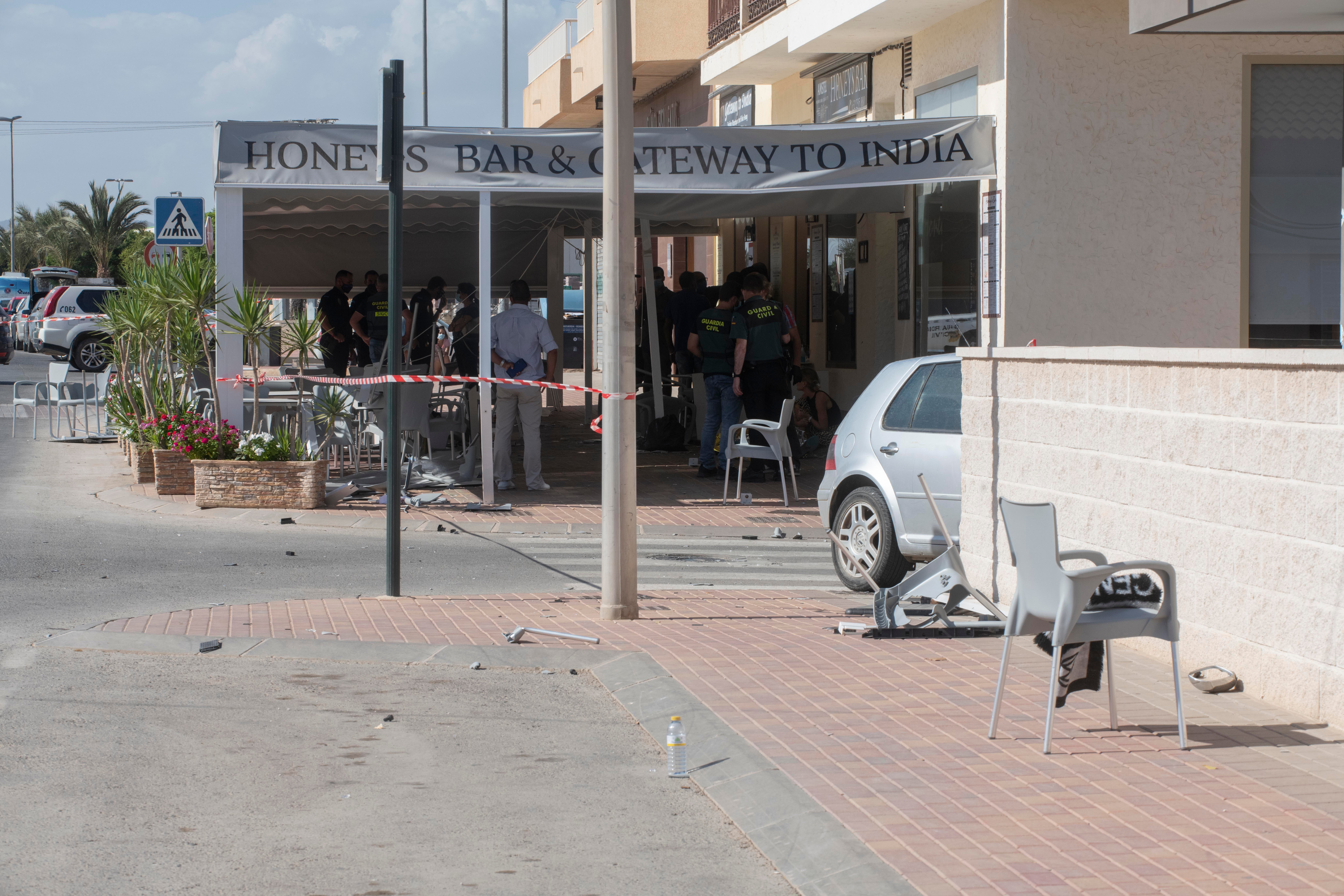 Fotos: Dos muertos en un atropello múltiple en la terraza de un bar de Torre Pacheco