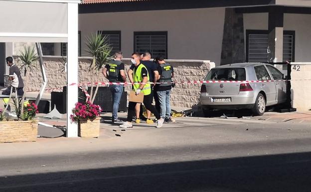 Imagen principal - Dos muertos en un atropello múltiple en la terraza de un bar de Torre Pacheco