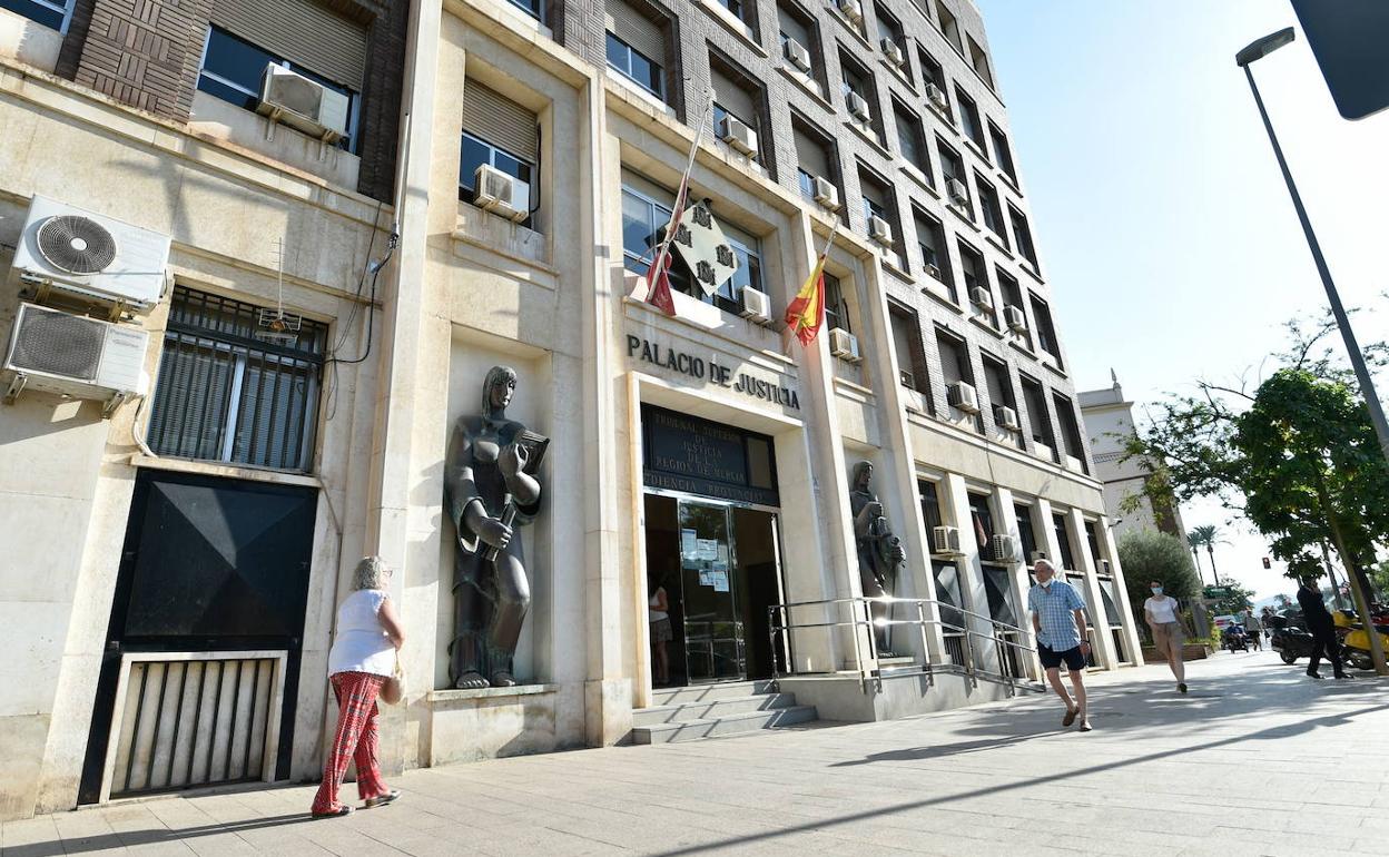 Palacio de Justicia de la Región de Murcia, en una fotografía de archivo.