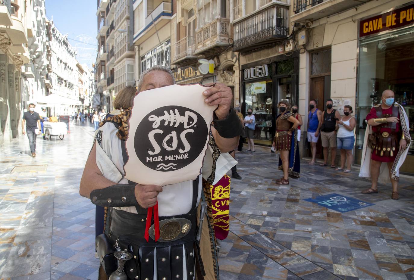 Fotos: Encendido del Fuego Sagrado y pregón de las Fiestas de Carthagineses y Romanos