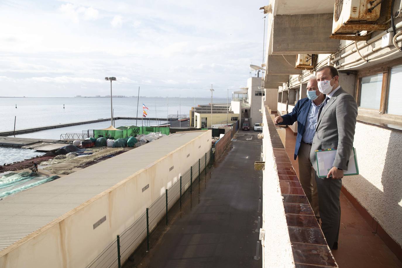 Fotos: El comisario europeo visita el Mar Menor