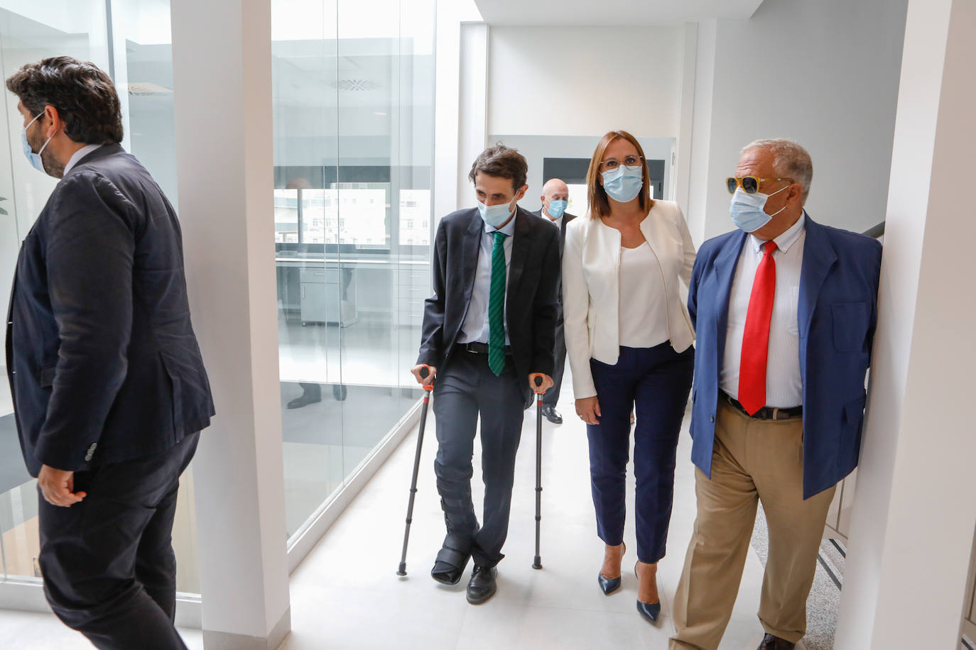 Fotos: Poncemar abre su centro de día para ancianos en el campus universitario de Lorca