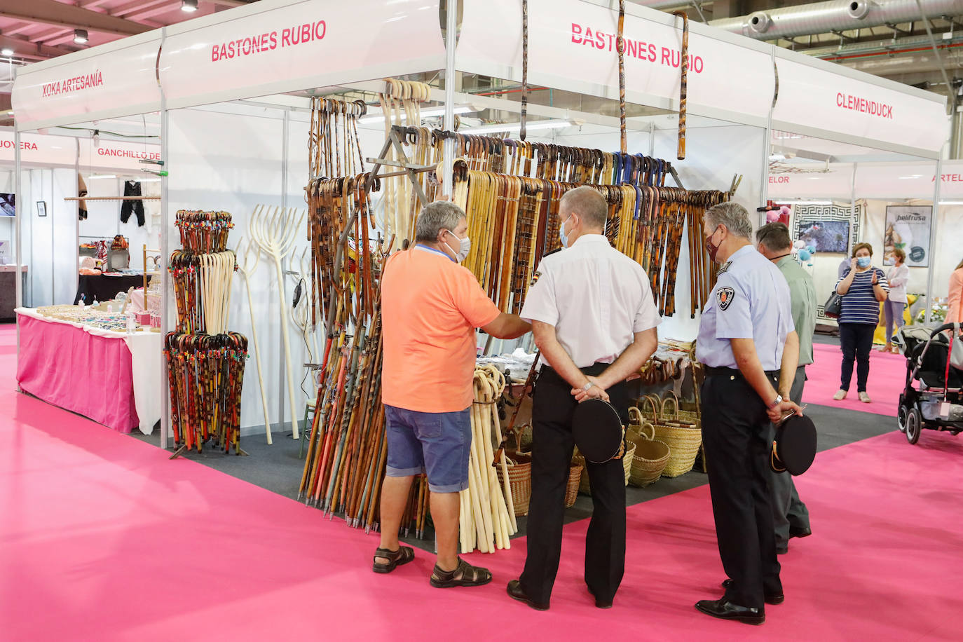 Fotos: La Feria de Artesanía de la Región reabre sus puertas en Lorca tras un año de paréntesis por la Covid