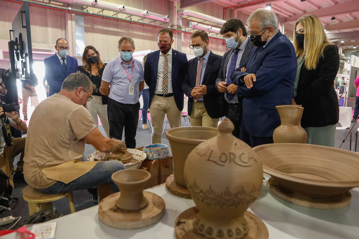 Fotos: La Feria de Artesanía de la Región reabre sus puertas en Lorca tras un año de paréntesis por la Covid