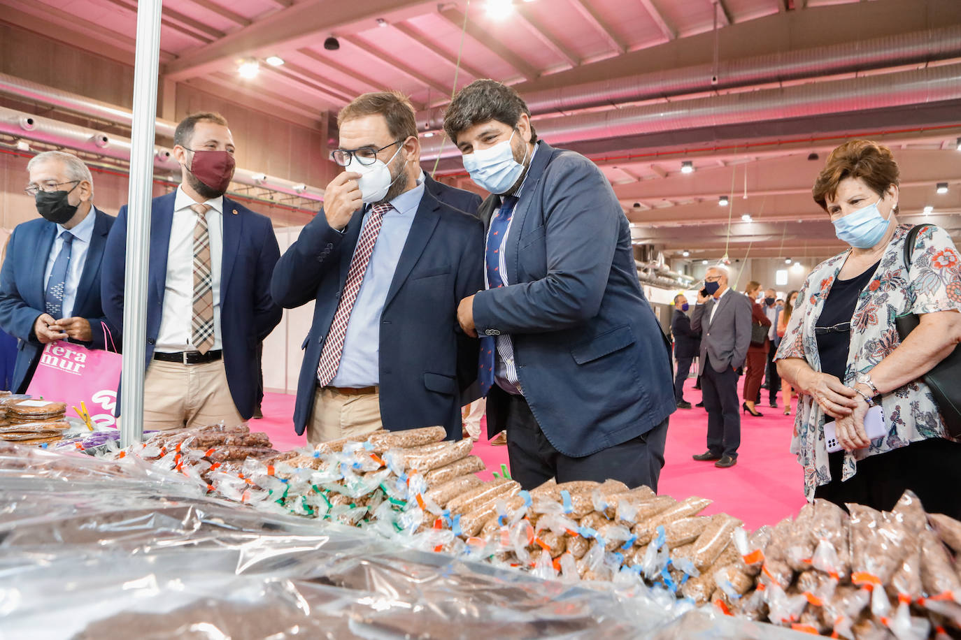 Fotos: La Feria de Artesanía de la Región reabre sus puertas en Lorca tras un año de paréntesis por la Covid