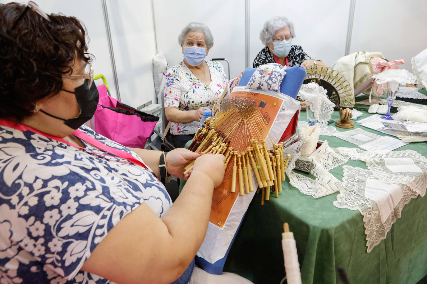 Fotos: La Feria de Artesanía de la Región reabre sus puertas en Lorca tras un año de paréntesis por la Covid