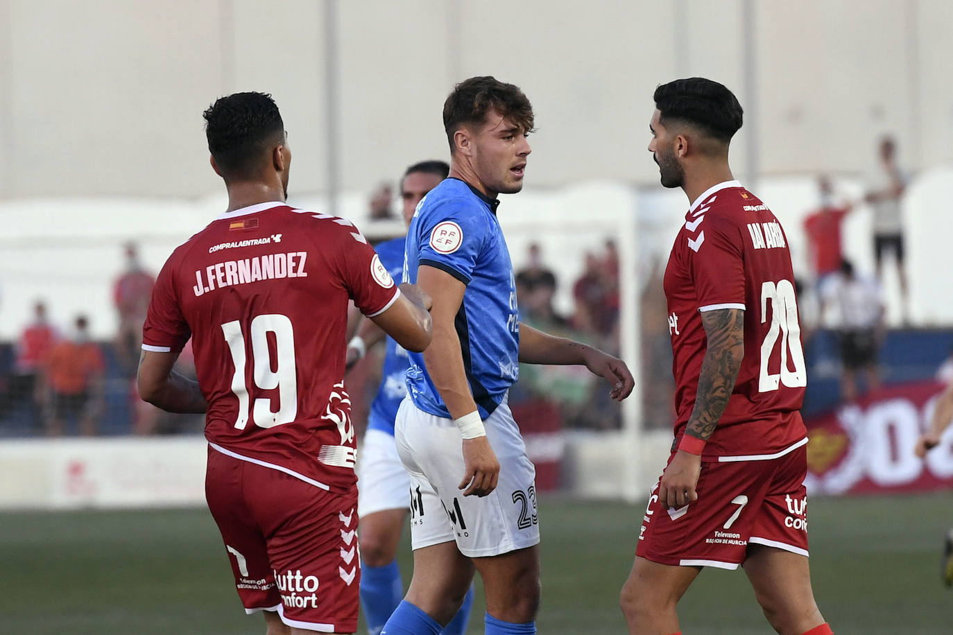 Los jugadores del Mar Menor celebrando el gol de la victoria.