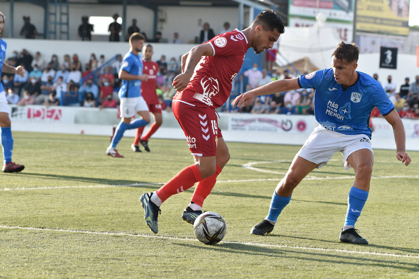 Los jugadores del Mar Menor celebrando el gol de la victoria.