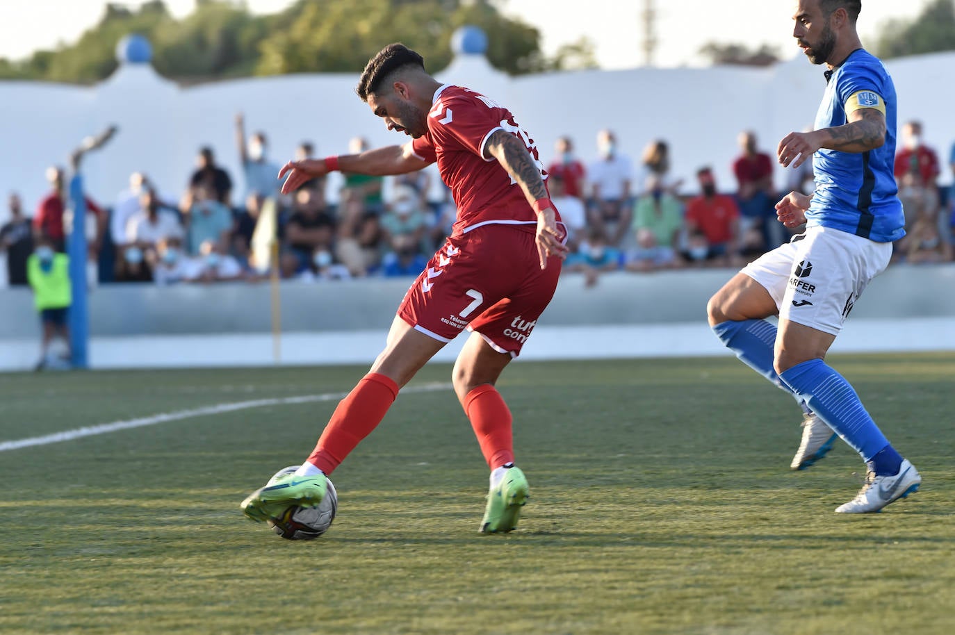 Los jugadores del Mar Menor celebrando el gol de la victoria.