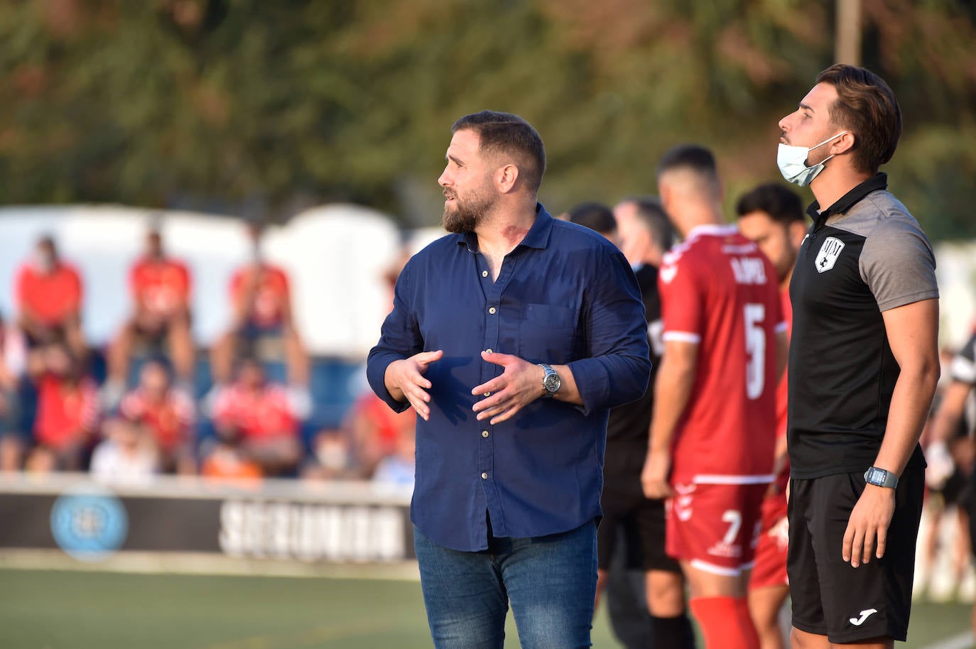 Los jugadores del Mar Menor celebrando el gol de la victoria.
