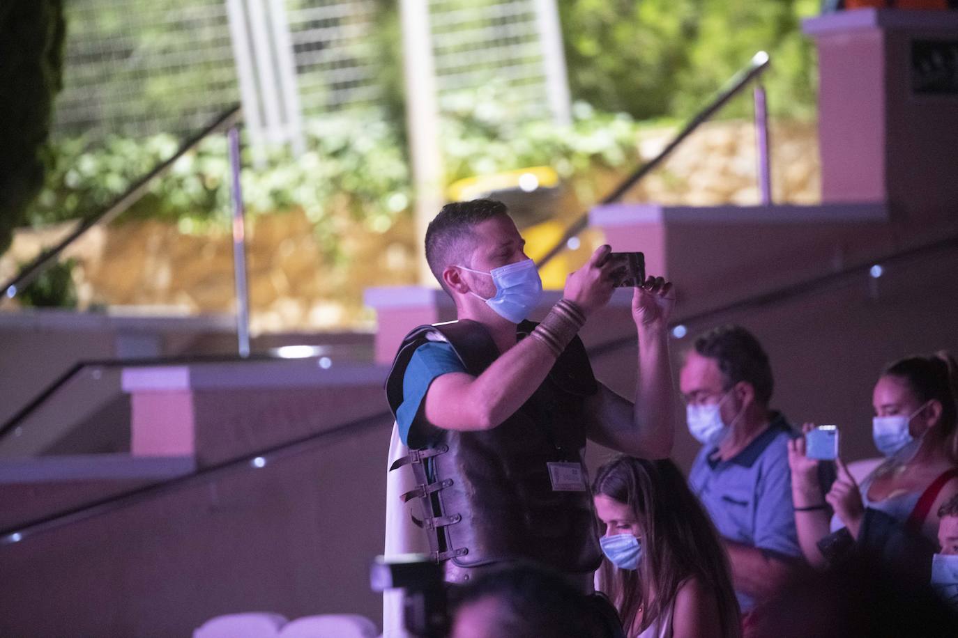 Fotos: Carthagineses y romanos se despiden con el apagado del fuego sagrado