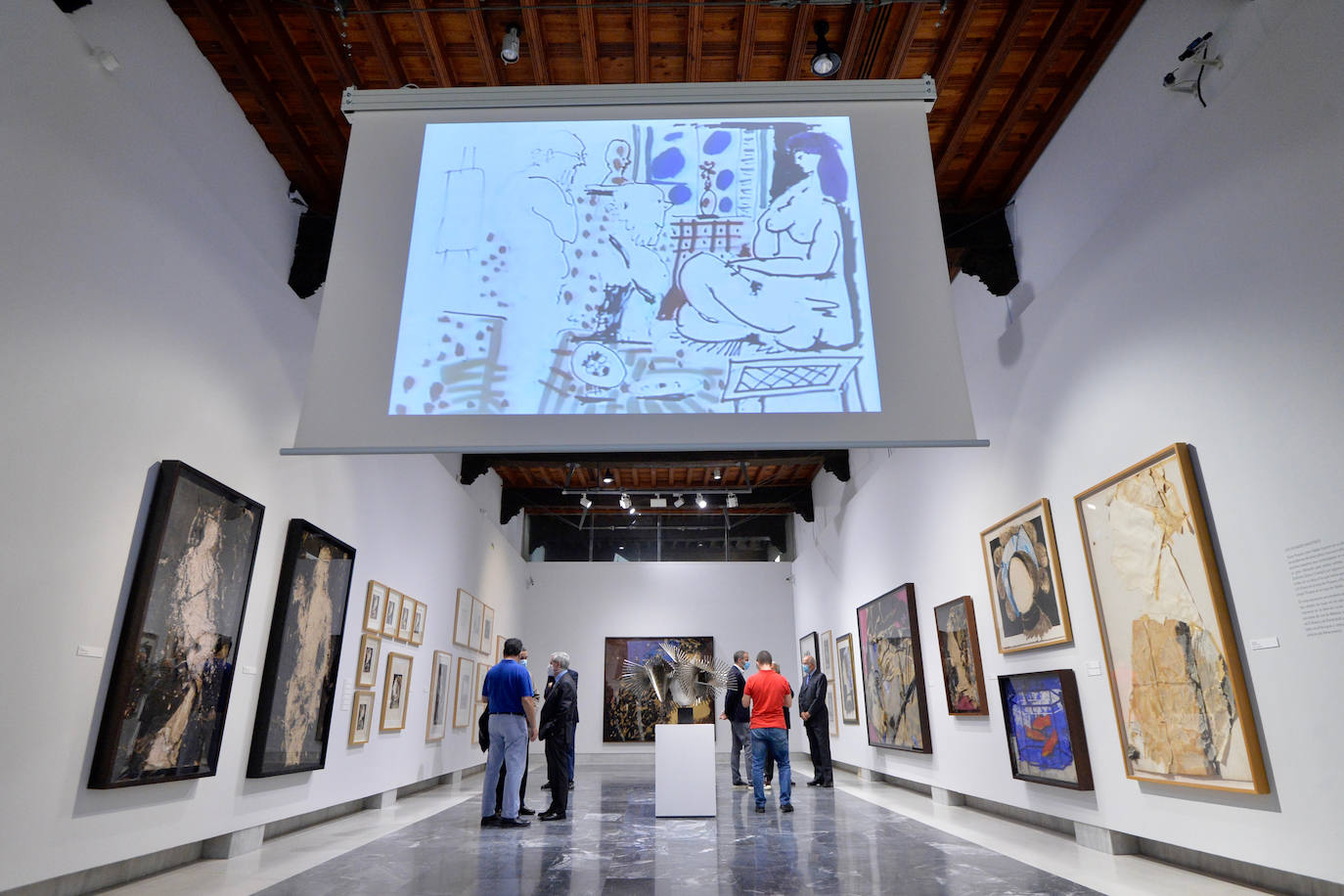 Fotos: Las Claras reabre con medio centenar de esculturas y pinturas de Picasso y Valdés