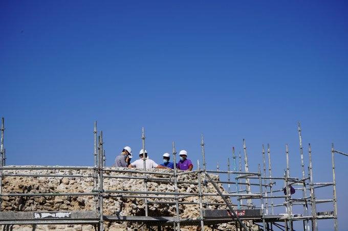 Fotos: Los pozos de nieve recuperan su silueta