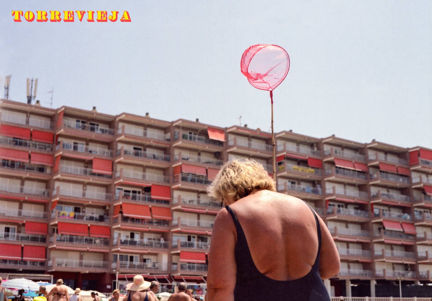 Fotos: El fotógrafo Néstor Lisón plasma en forma de &#039;antipostales&#039; la realidad de muchos enclaves turísticos del litoral español