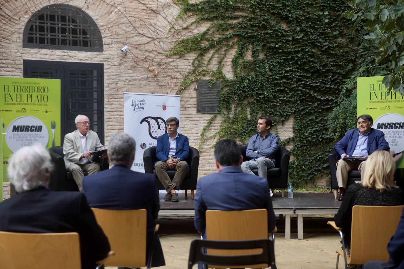 Fotos: Tercer encuentro del ciclo &#039;El territorio en el plato. Influencias históricas en los hábitos alimentarios de los murcianos: un viaje alrededor del mundo&#039;