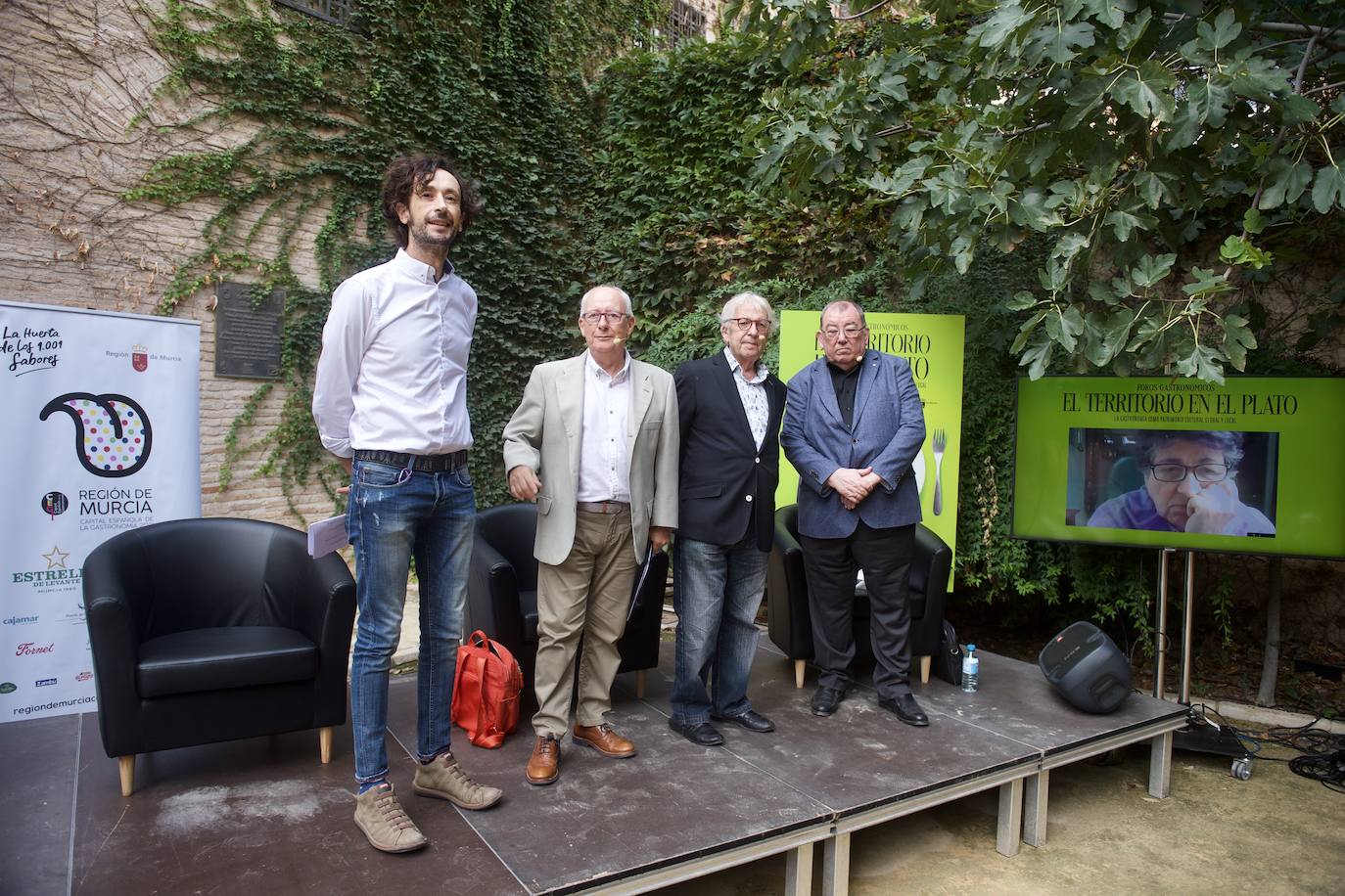 Fotos: Tercer encuentro del ciclo &#039;El territorio en el plato. Influencias históricas en los hábitos alimentarios de los murcianos: un viaje alrededor del mundo&#039;