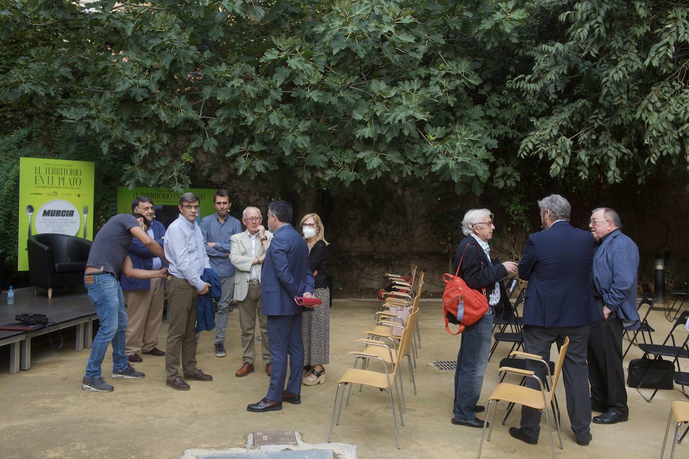 Fotos: Tercer encuentro del ciclo &#039;El territorio en el plato. Influencias históricas en los hábitos alimentarios de los murcianos: un viaje alrededor del mundo&#039;