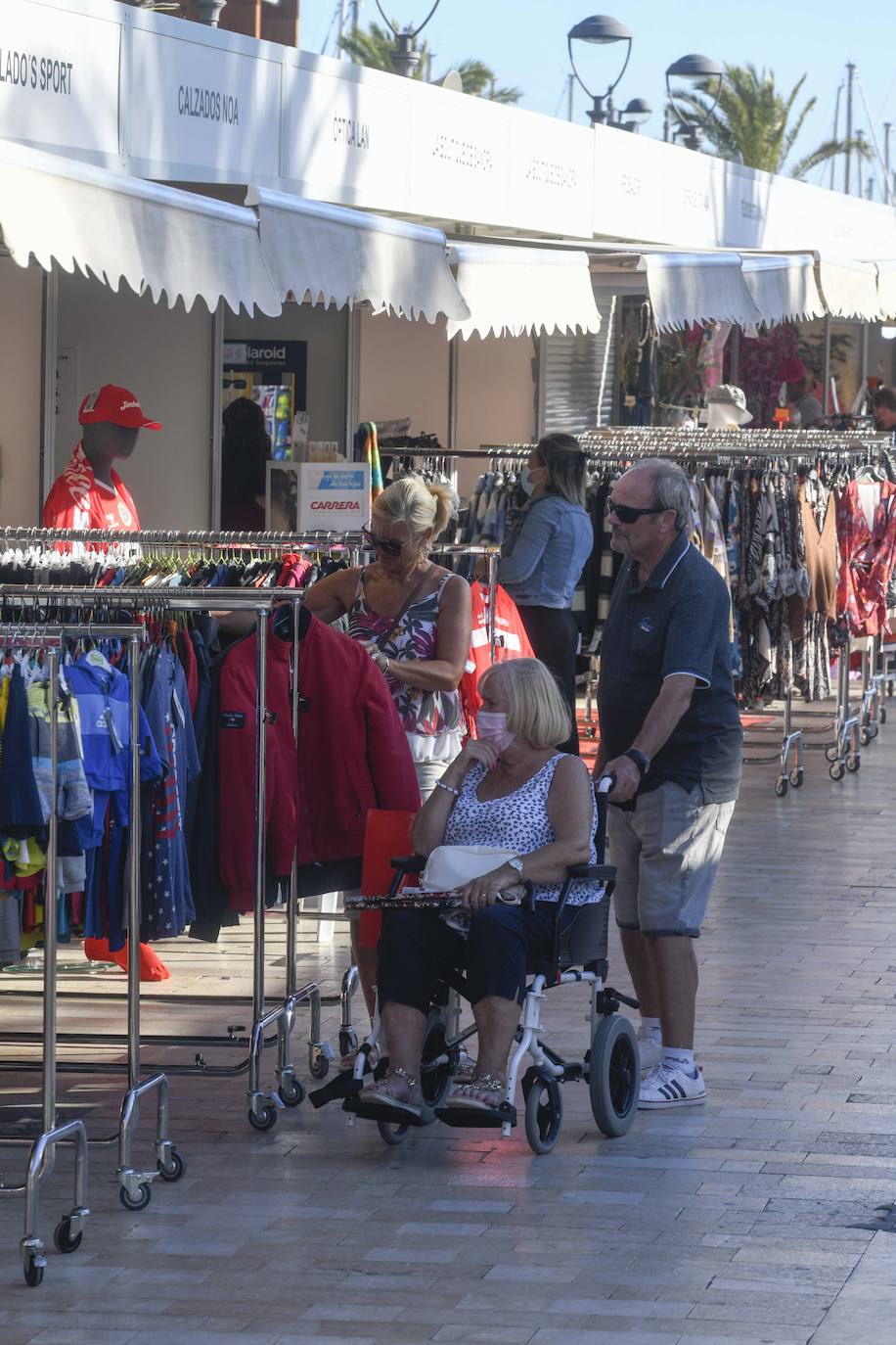 Fotos: Descuentos de hasta el 70% en la Feria Outlet de Cartagena
