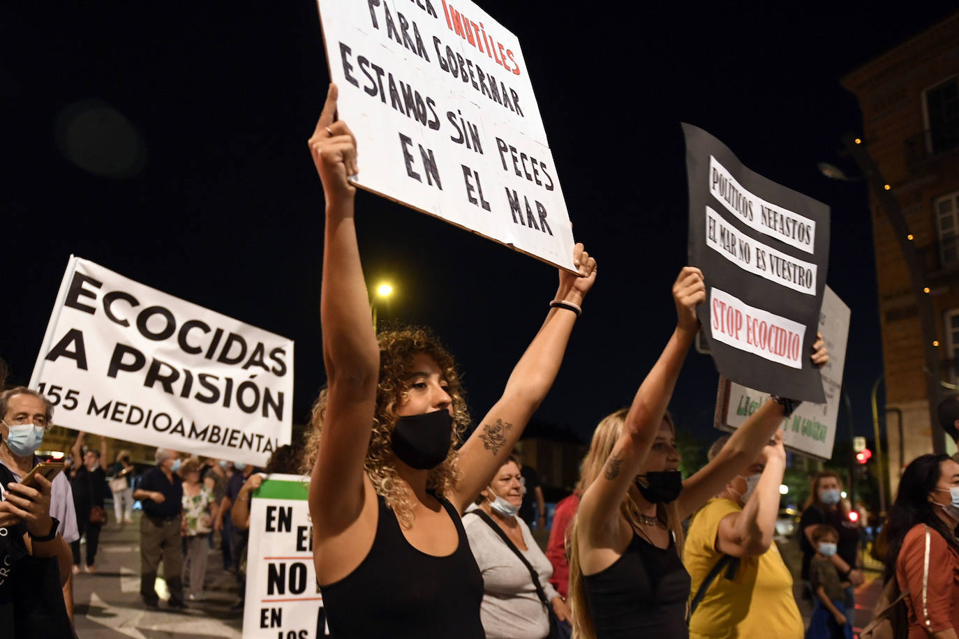 Fotos: Las imágenes de la manifestación en defensa del Mar Menor en Murcia